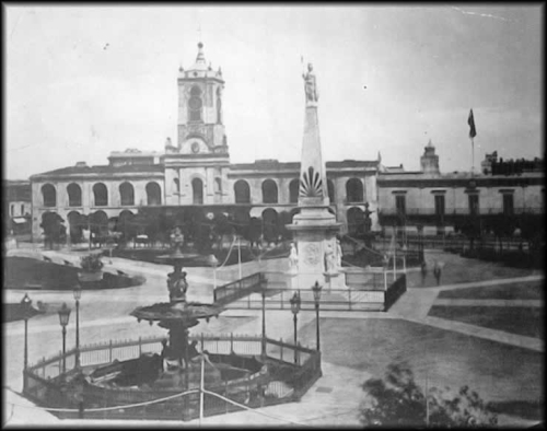 Plaza de Mayo en el Siglo XIX - Buenos Aires, Argentina